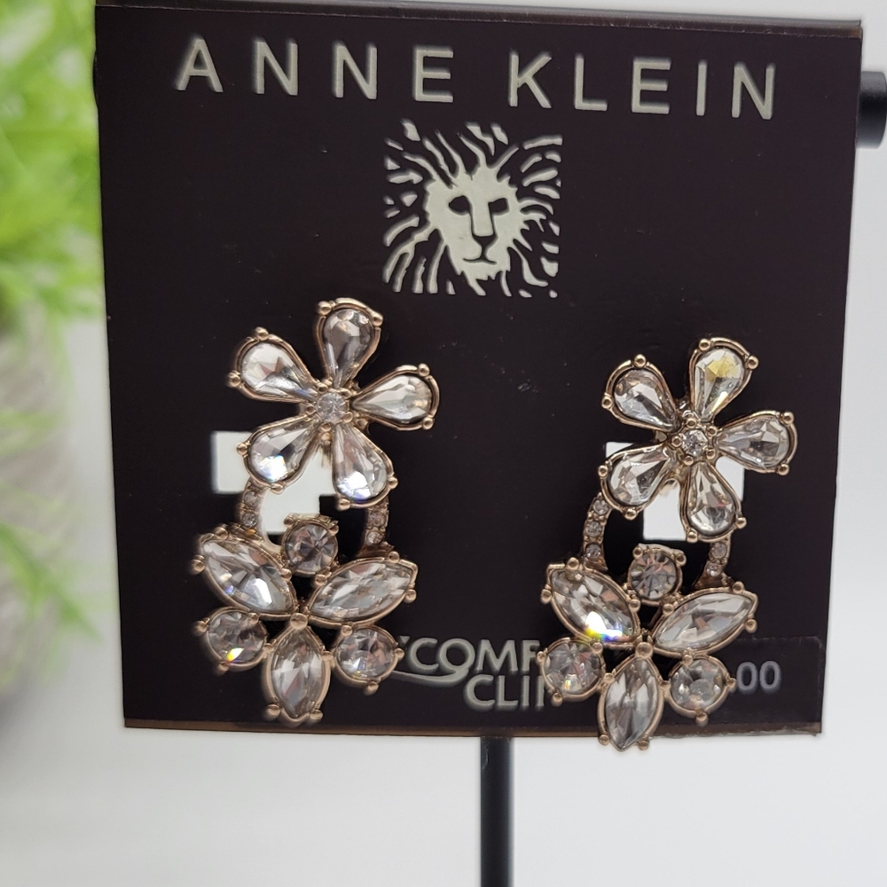 Anne Klein comfort clip earrings, NWT